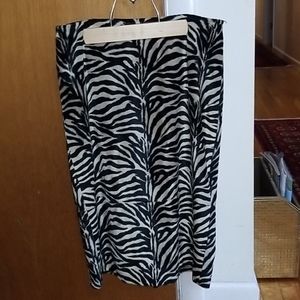 Animal print faux fur skirt